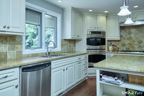 15 Wheeler Park Place Fairfield CT 06825