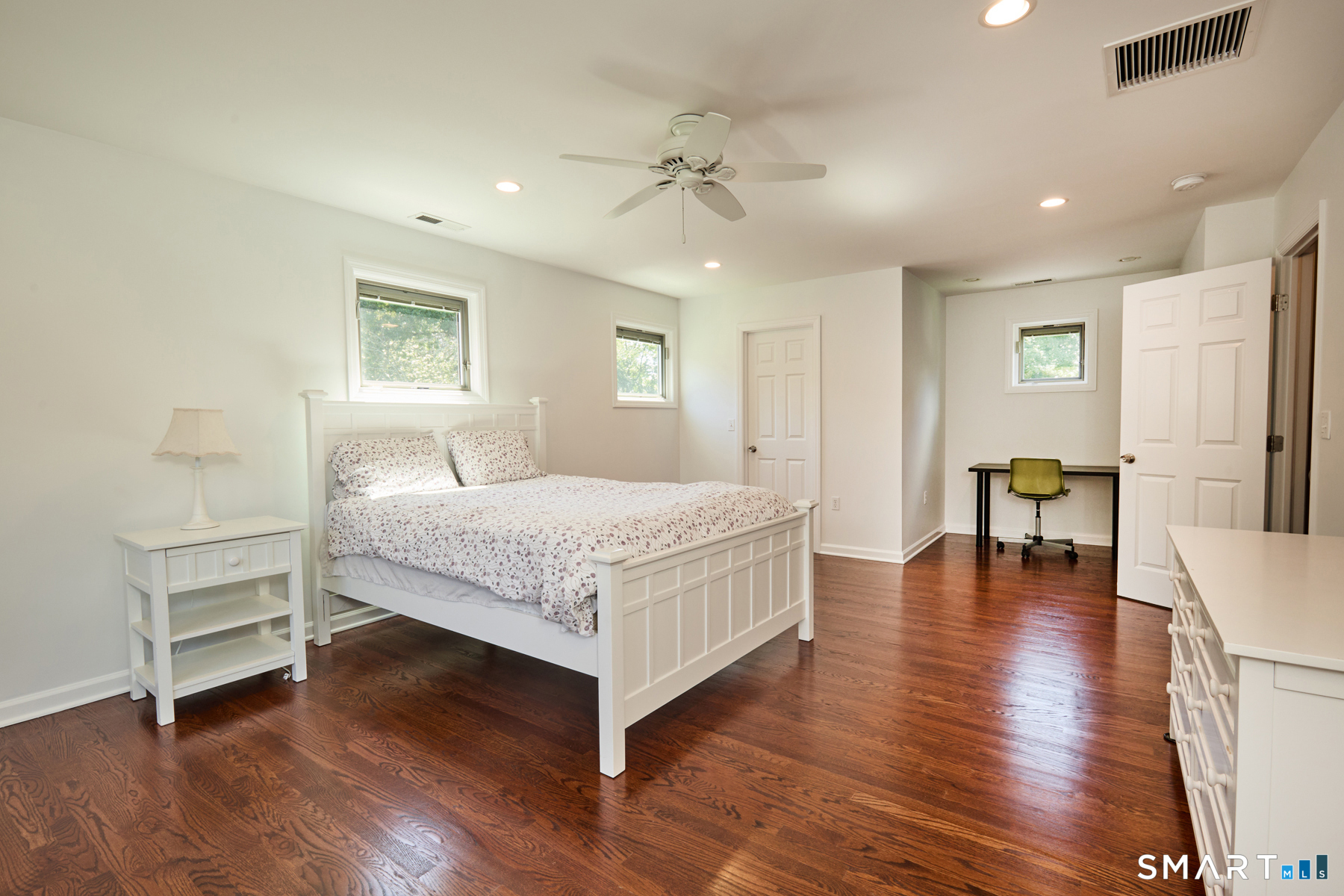 15 Wheeler Park Place Fairfield CT 06825