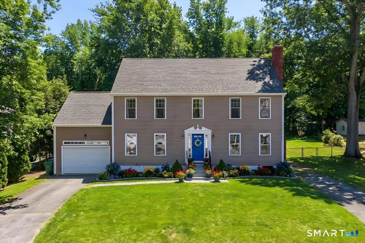 11 Beverly Road Waterford CT 06385