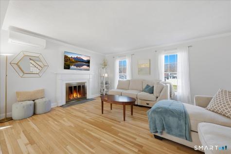 11 Beverly Road Waterford CT 06385