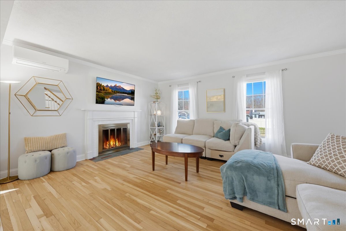11 Beverly Road Waterford CT 06385