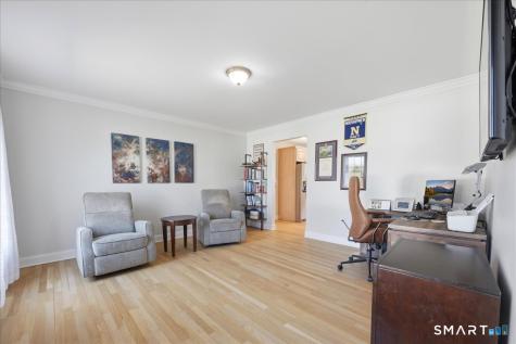 11 Beverly Road Waterford CT 06385