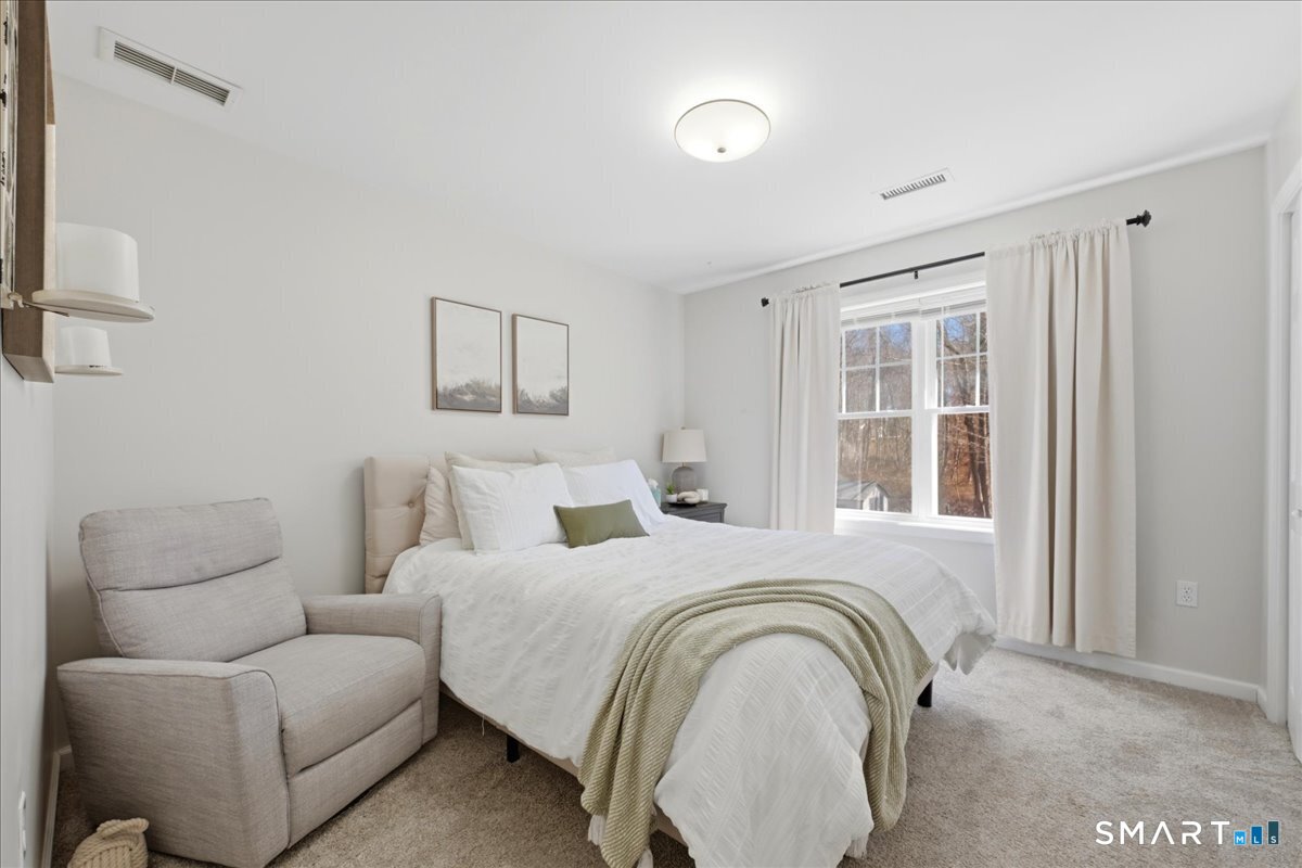 11 Beverly Road Waterford CT 06385