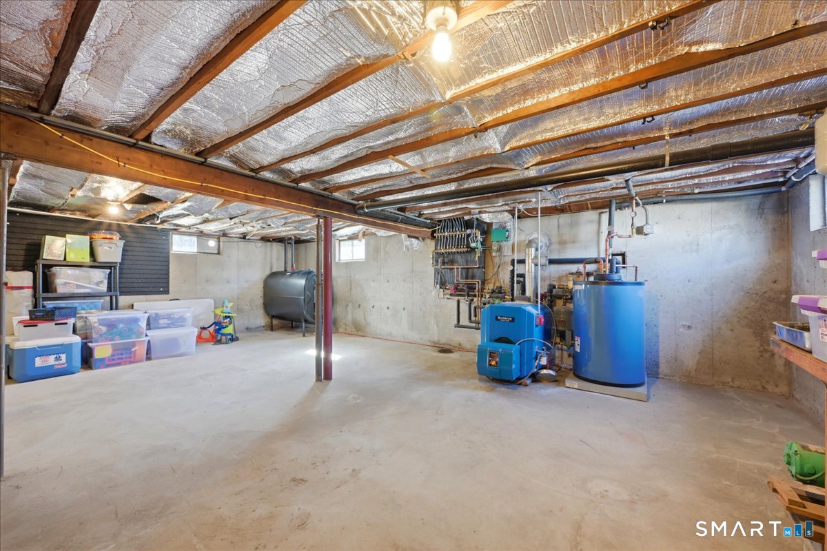 11 Beverly Road Waterford CT 06385