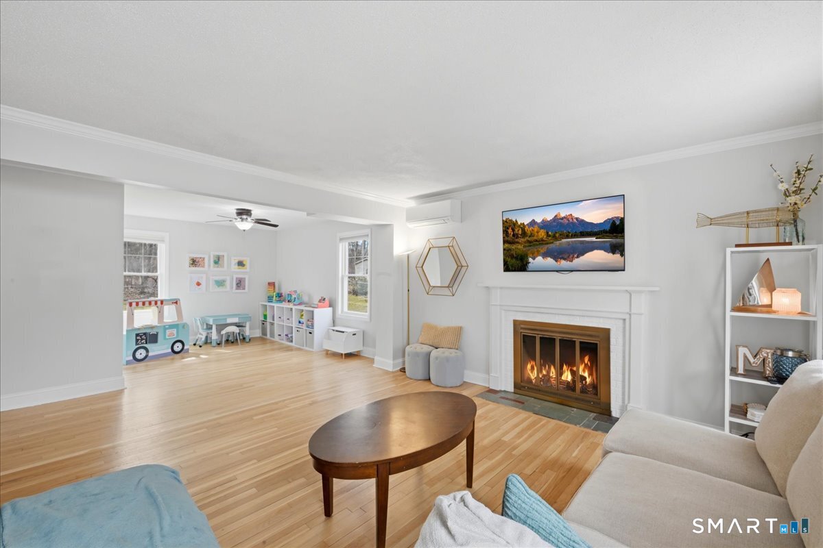 11 Beverly Road Waterford CT 06385