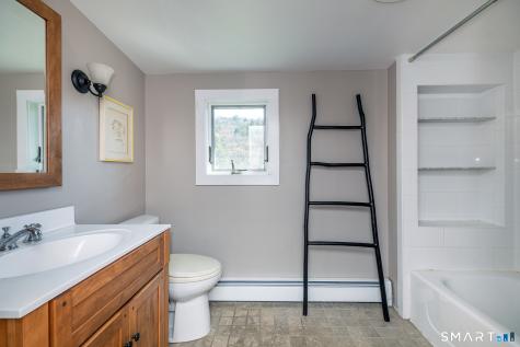 2 Valley Road Washington CT 06777