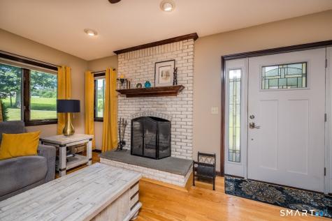 12 Ross Road Middlefield CT 06481