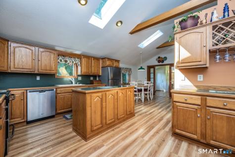 12 Ross Road Middlefield CT 06481