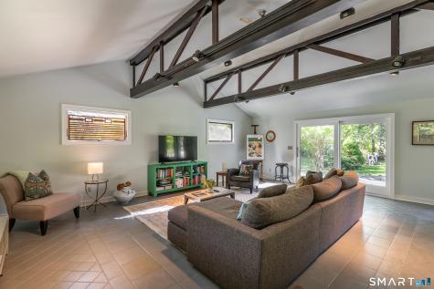 12 Mauweehoo Hill Sherman CT 06784