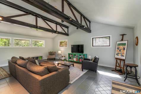 12 Mauweehoo Hill Sherman CT 06784