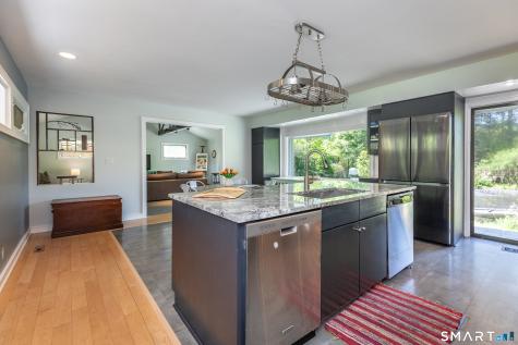 12 Mauweehoo Hill Sherman CT 06784