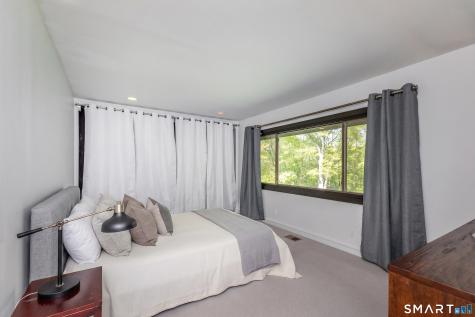 12 Mauweehoo Hill Sherman CT 06784