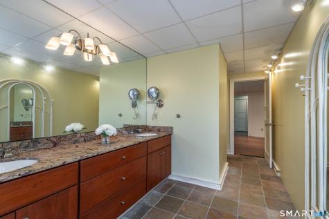 12 Mauweehoo Hill Sherman CT 06784