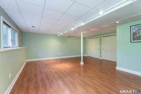 12 Mauweehoo Hill Sherman CT 06784