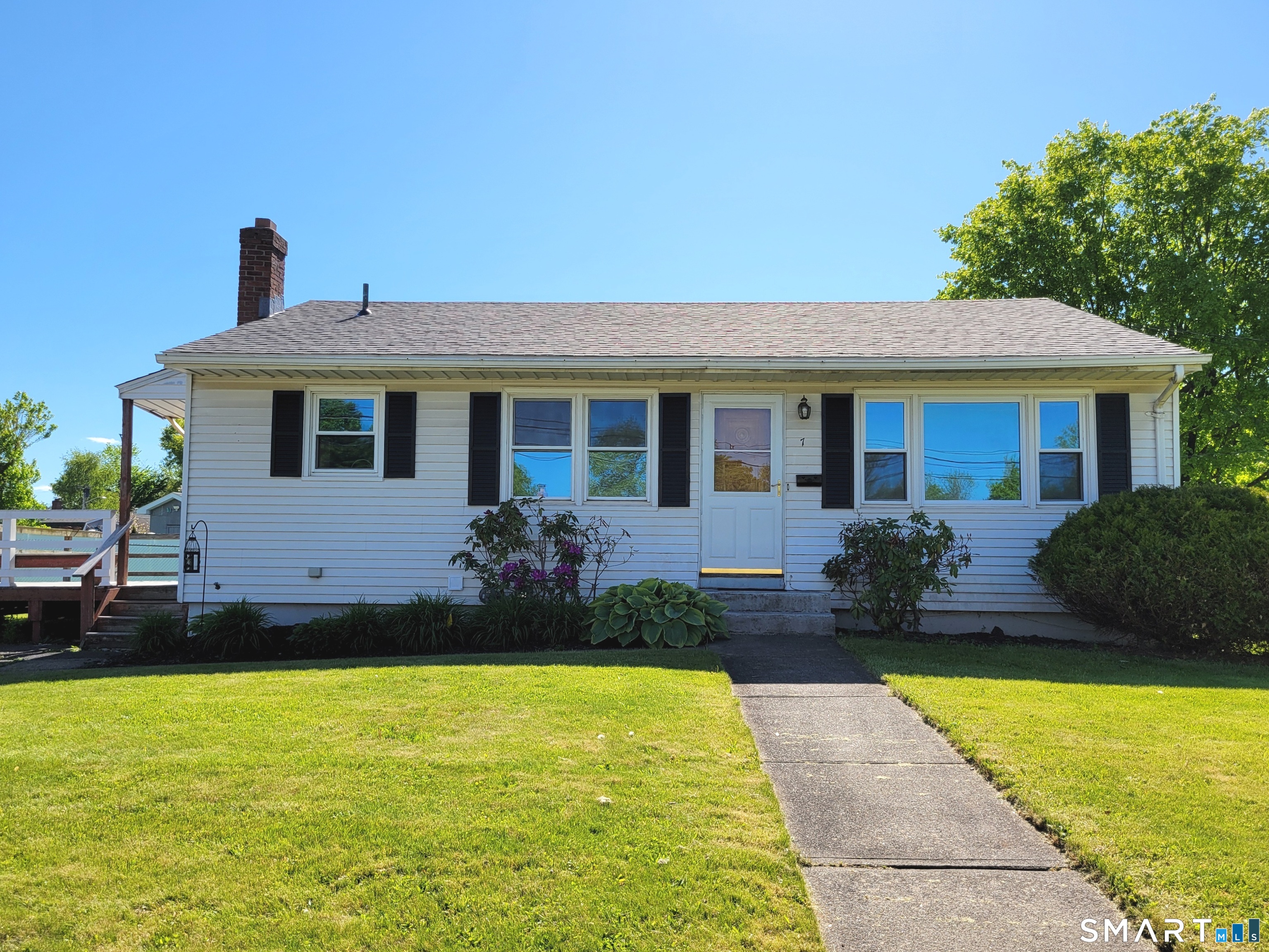 7 Devens Street New Britain CT 06051