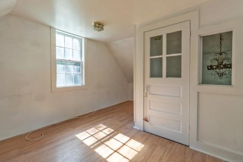 14 Main Street East Hampton CT 06424