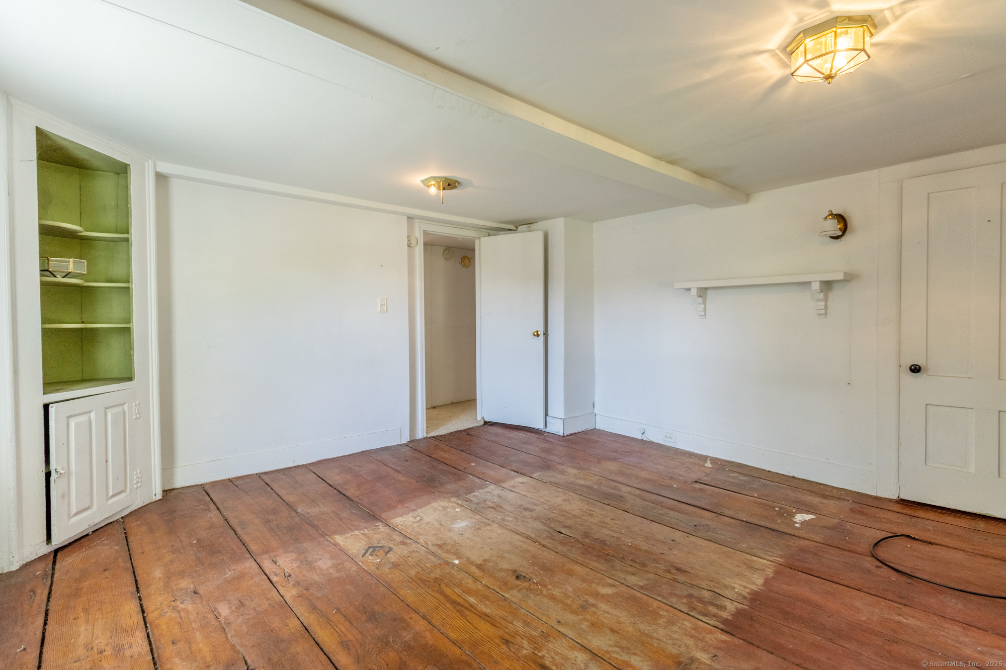 14 Main Street East Hampton CT 06424