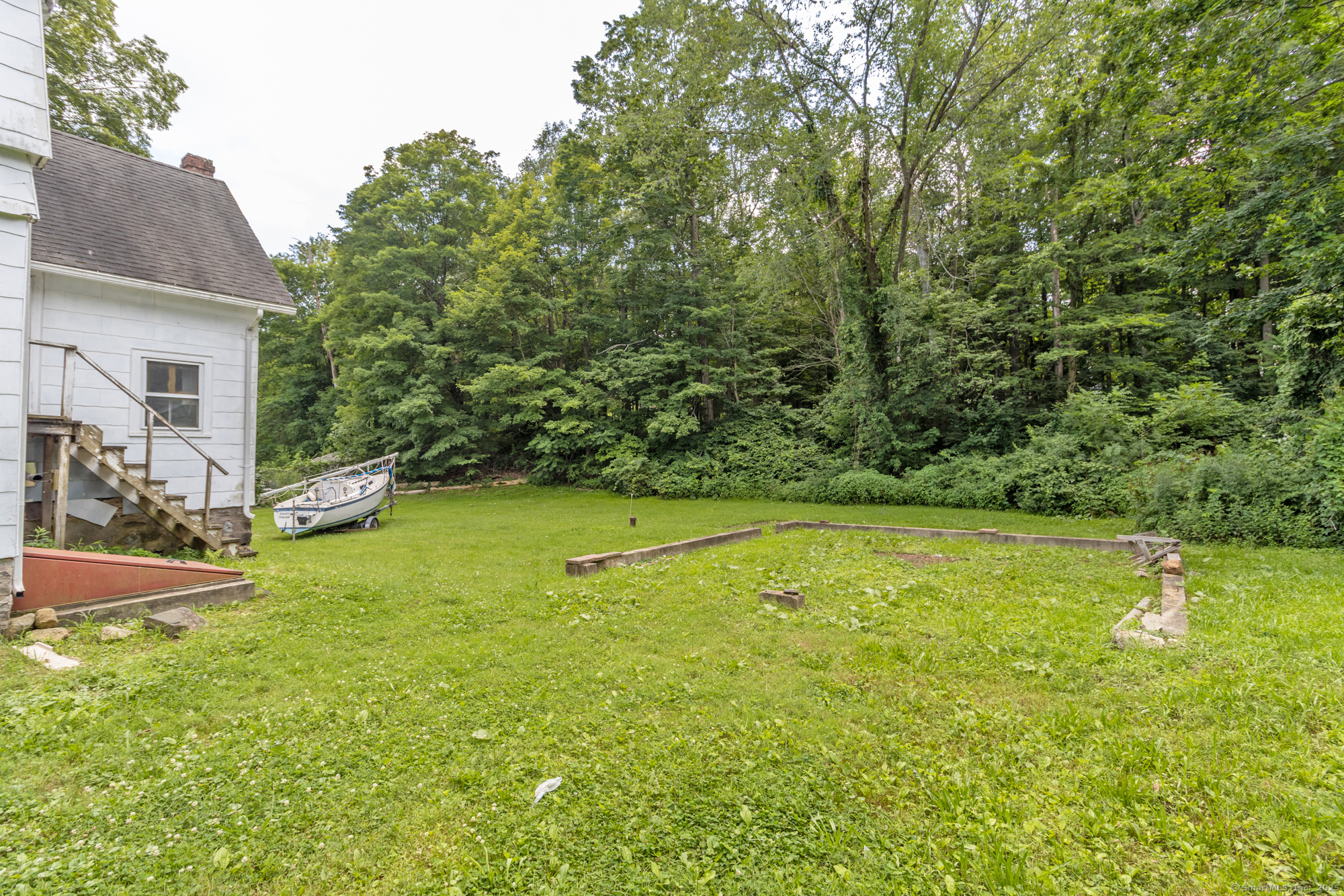 14 Main Street East Hampton CT 06424