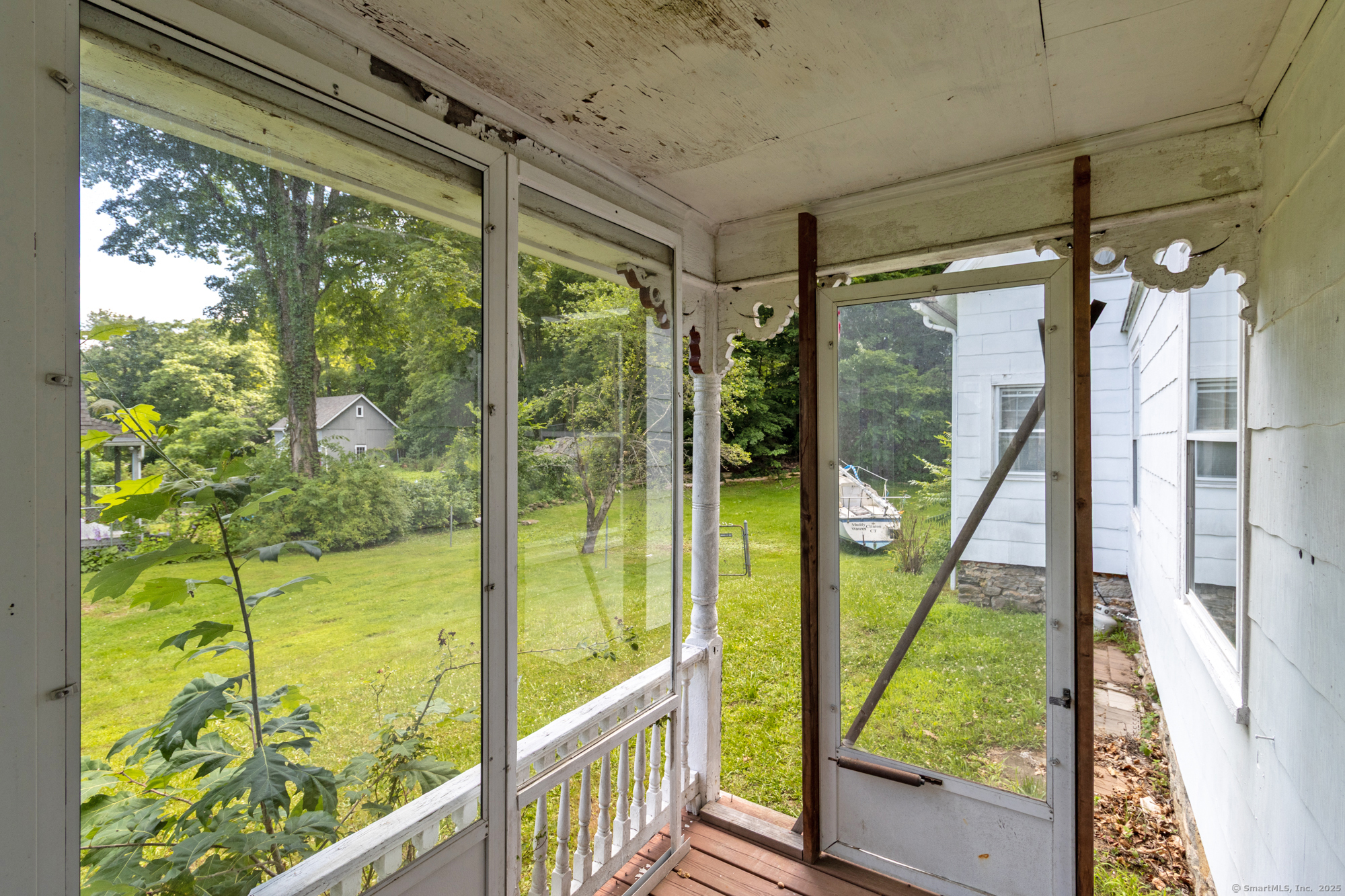 14 Main Street East Hampton CT 06424