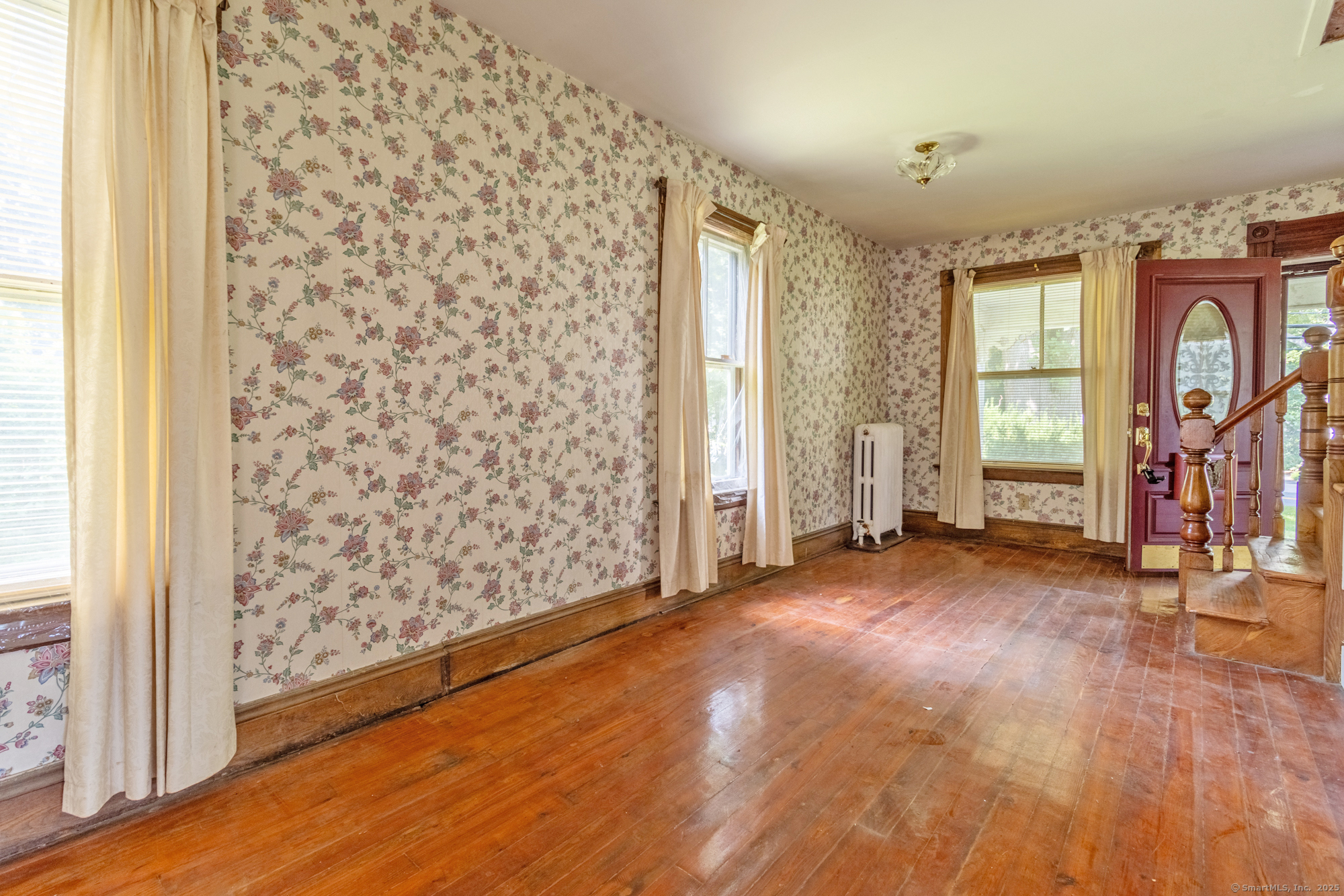 14 Main Street East Hampton CT 06424