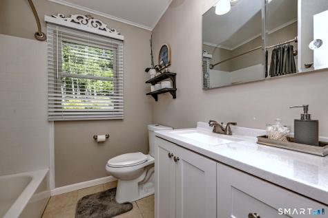 20 Oak Road New Milford CT 06776