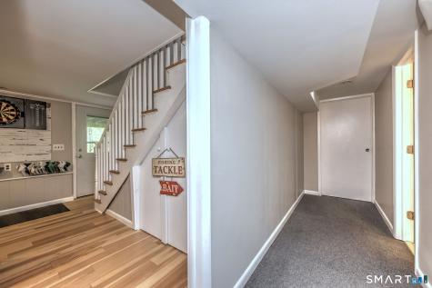 20 Oak Road New Milford CT 06776