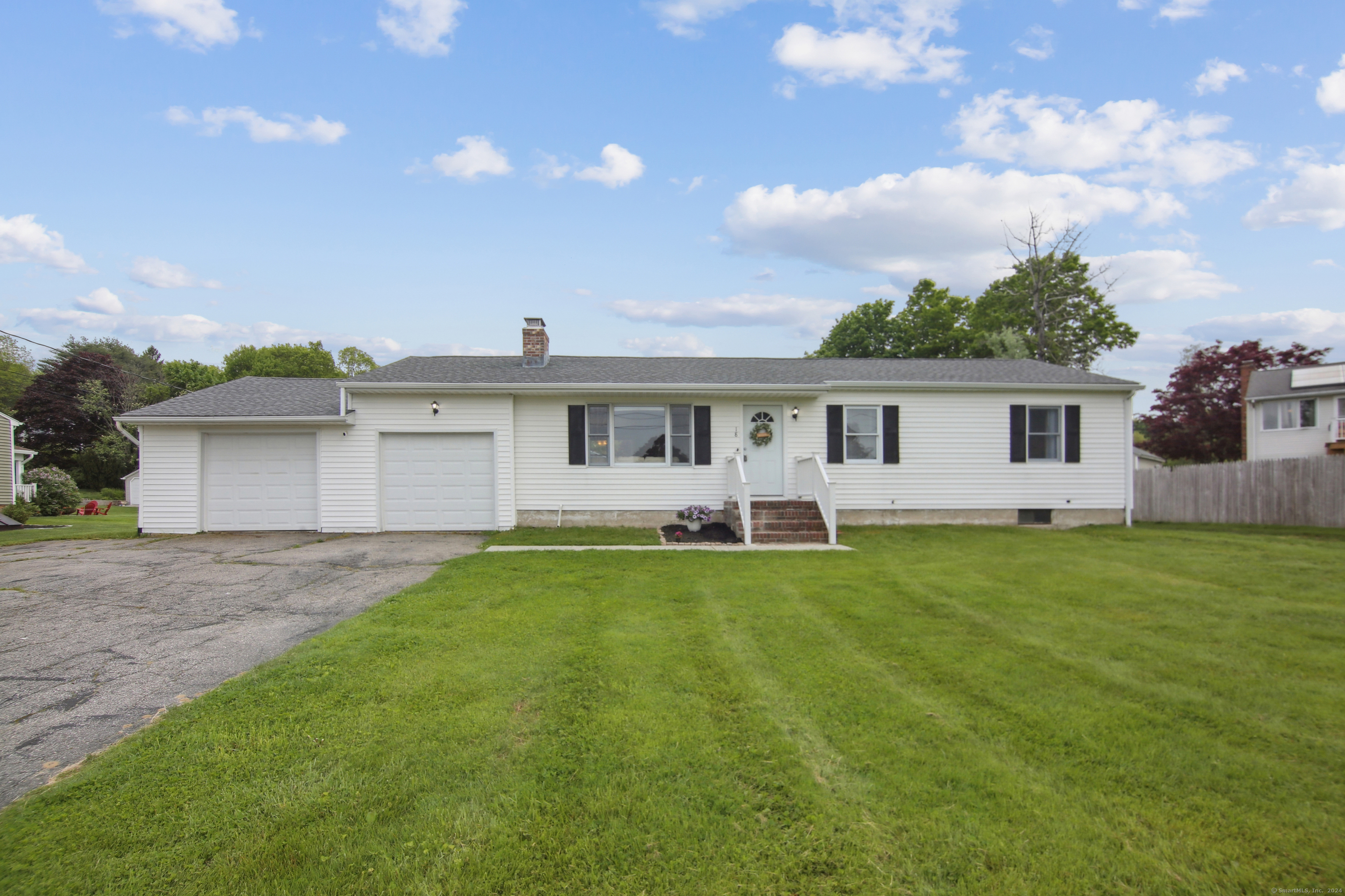 18 James Place Wolcott, CT Real Estate Listing InternalID