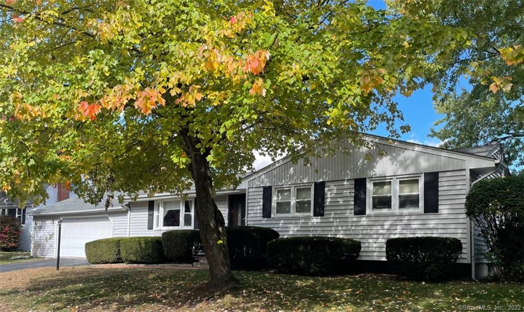 96 Red Top Drive West Hartford CT 06110