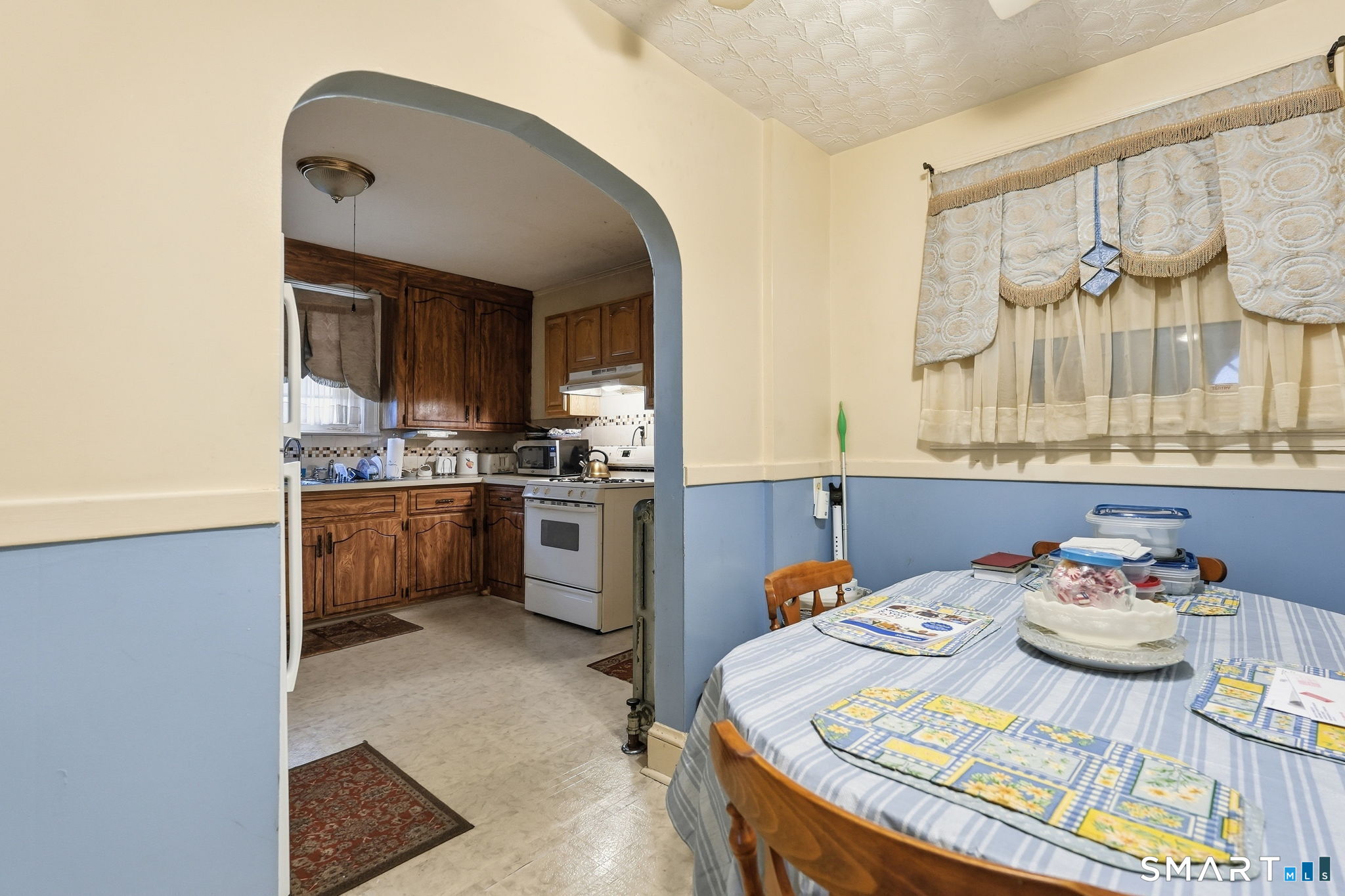 86 Litchfield Street Hartford CT 06112