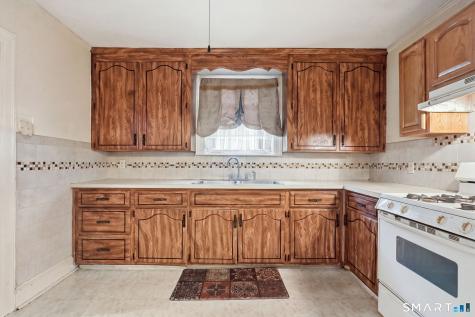 86 Litchfield Street Hartford CT 06112