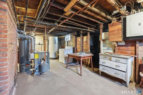 86 Litchfield Street Hartford CT 06112