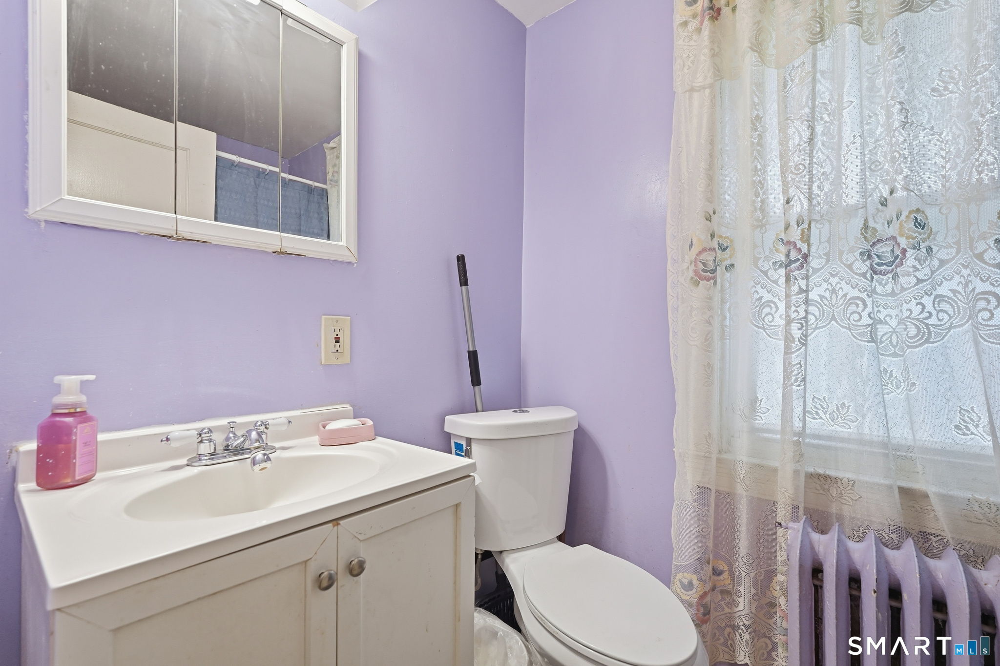 86 Litchfield Street Hartford CT 06112