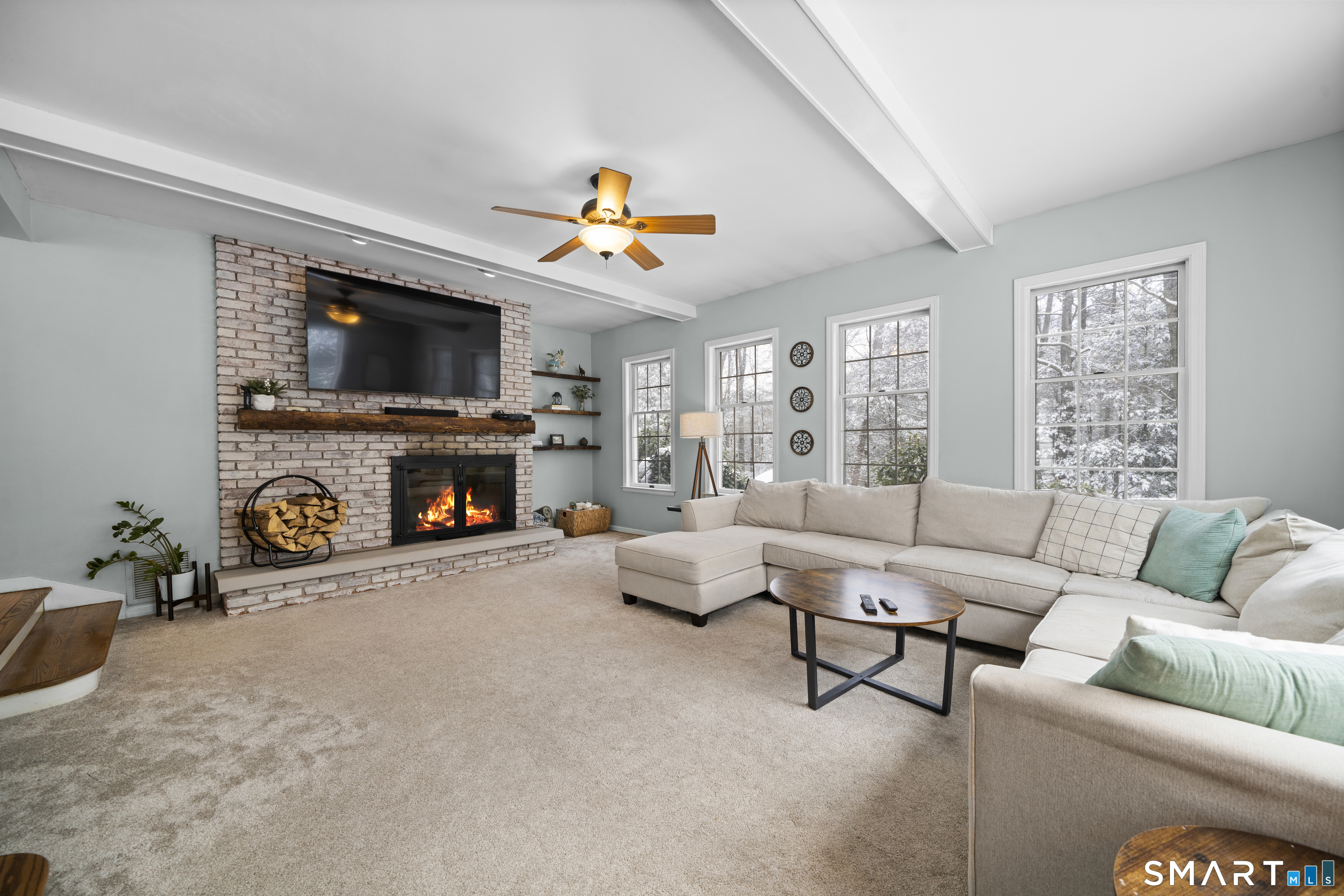 117 North Saddle Ridge Simsbury CT 06092
