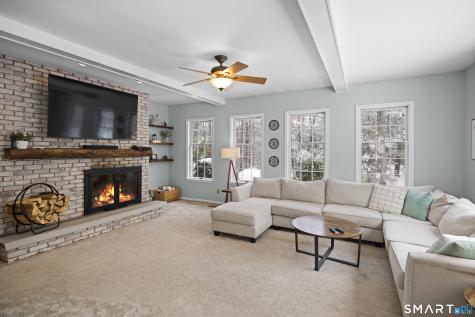 117 North Saddle Ridge Simsbury CT 06092