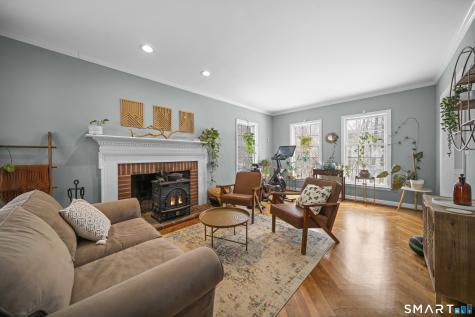 117 North Saddle Ridge Simsbury CT 06092