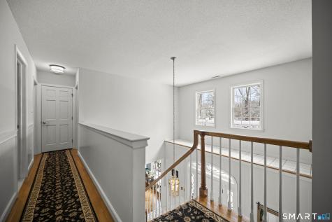 117 North Saddle Ridge Simsbury CT 06092