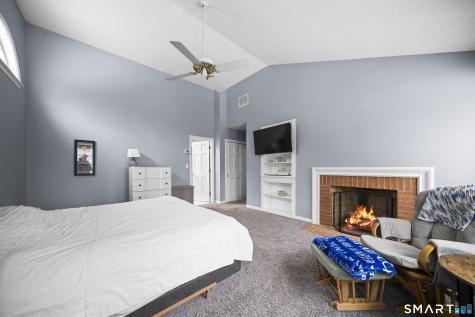 117 North Saddle Ridge Simsbury CT 06092