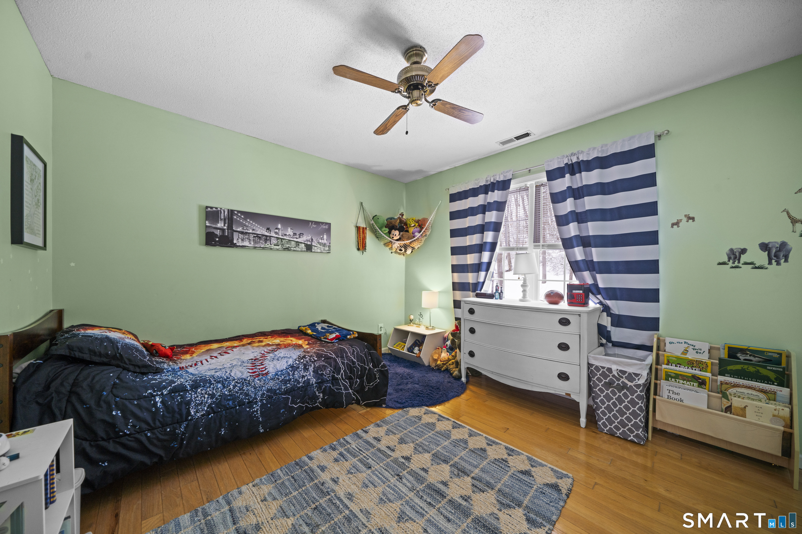 117 North Saddle Ridge Simsbury CT 06092