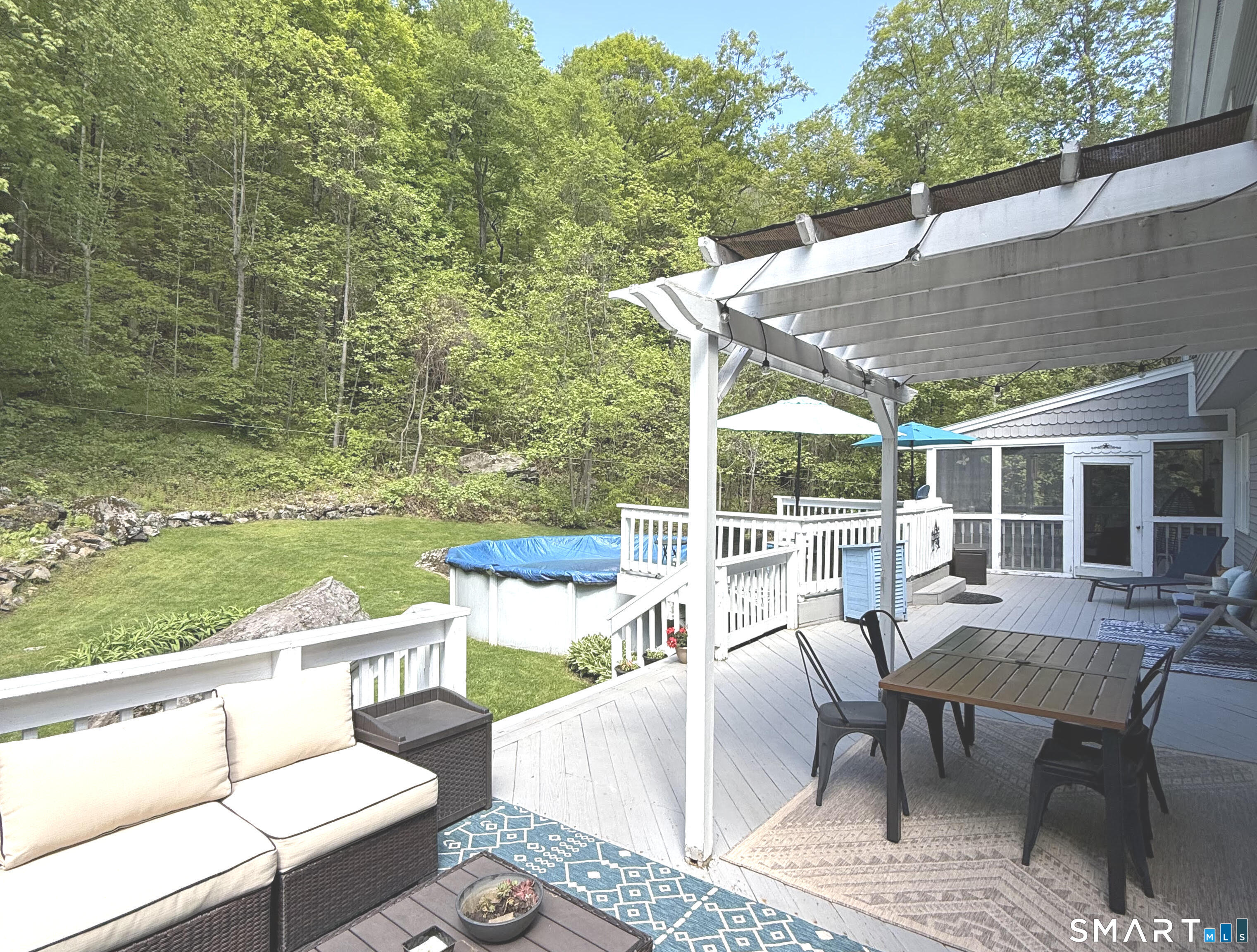 117 North Saddle Ridge Simsbury CT 06092