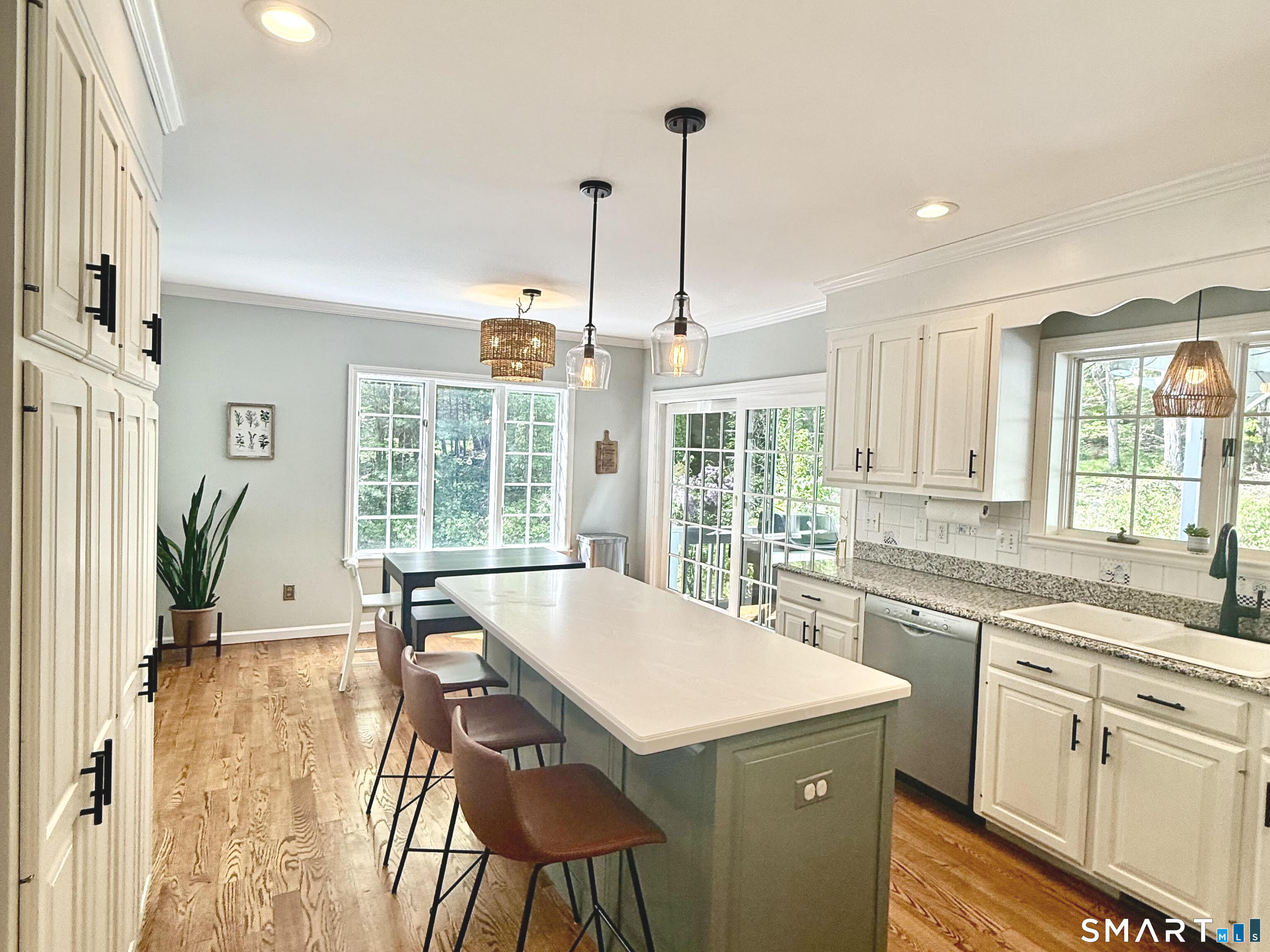 117 North Saddle Ridge Simsbury CT 06092