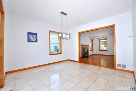 24 Wintonbury Drive Farmington CT 06032