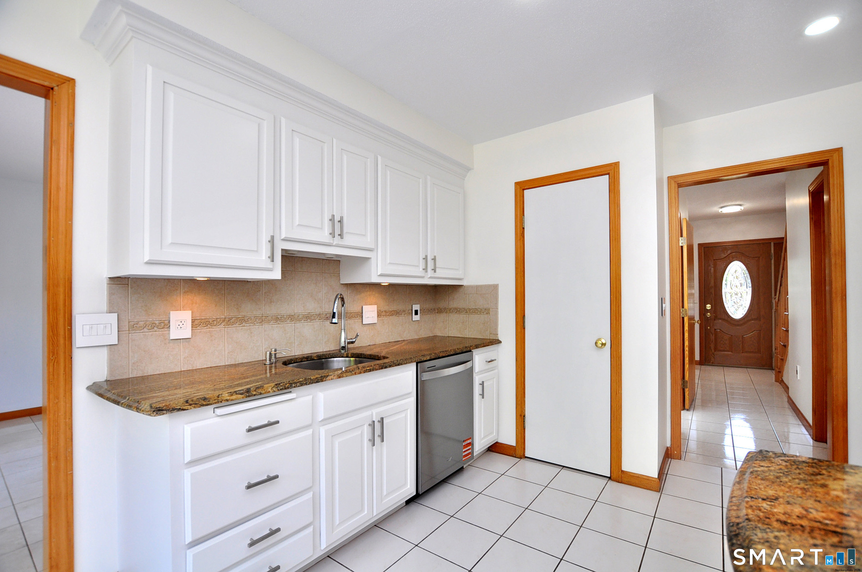 24 Wintonbury Drive Farmington CT 06032