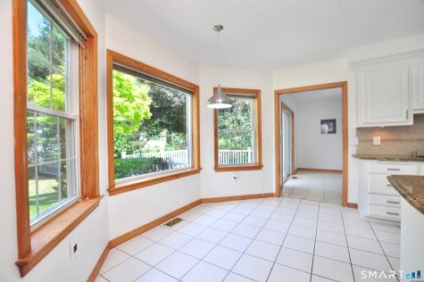 24 Wintonbury Drive Farmington CT 06032