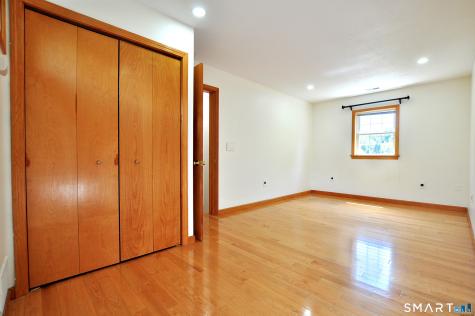 24 Wintonbury Drive Farmington CT 06032