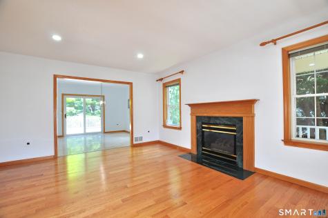 24 Wintonbury Drive Farmington CT 06032