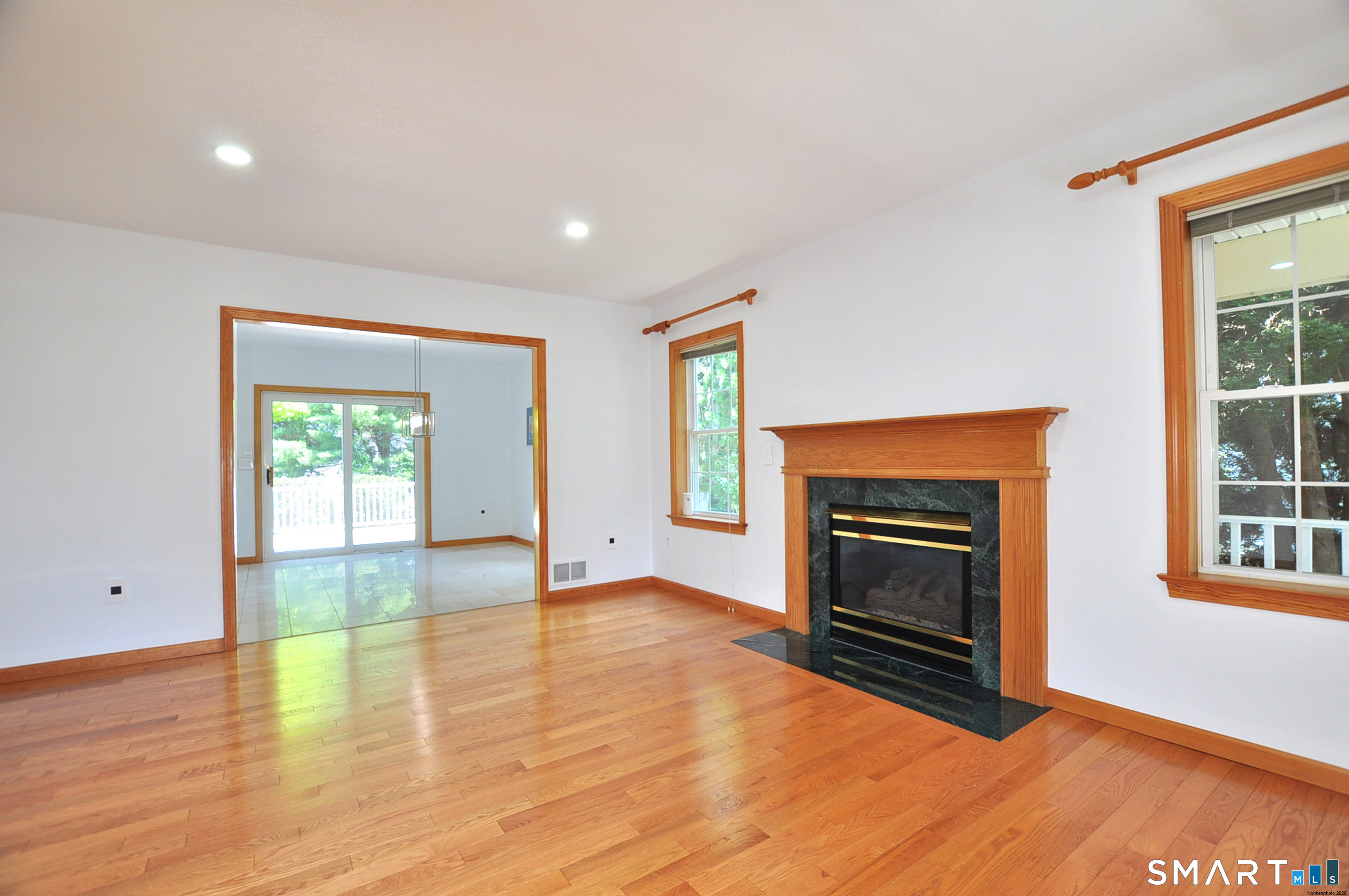 24 Wintonbury Drive Farmington CT 06032