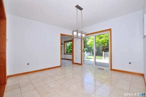 24 Wintonbury Drive Farmington CT 06032
