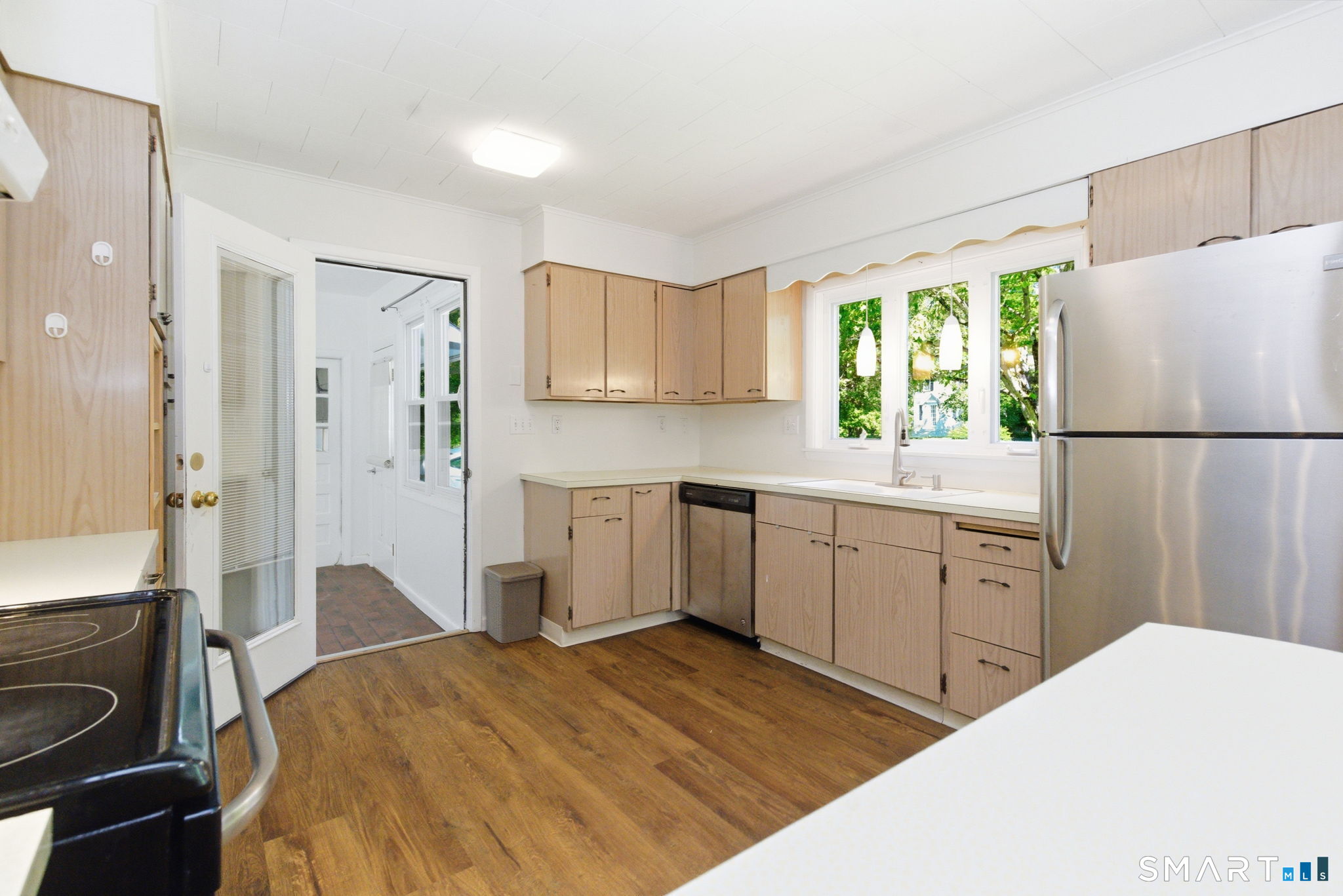 965 West River Street Milford CT 06461