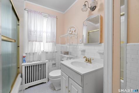 70 Judwin Avenue New Haven CT 06515