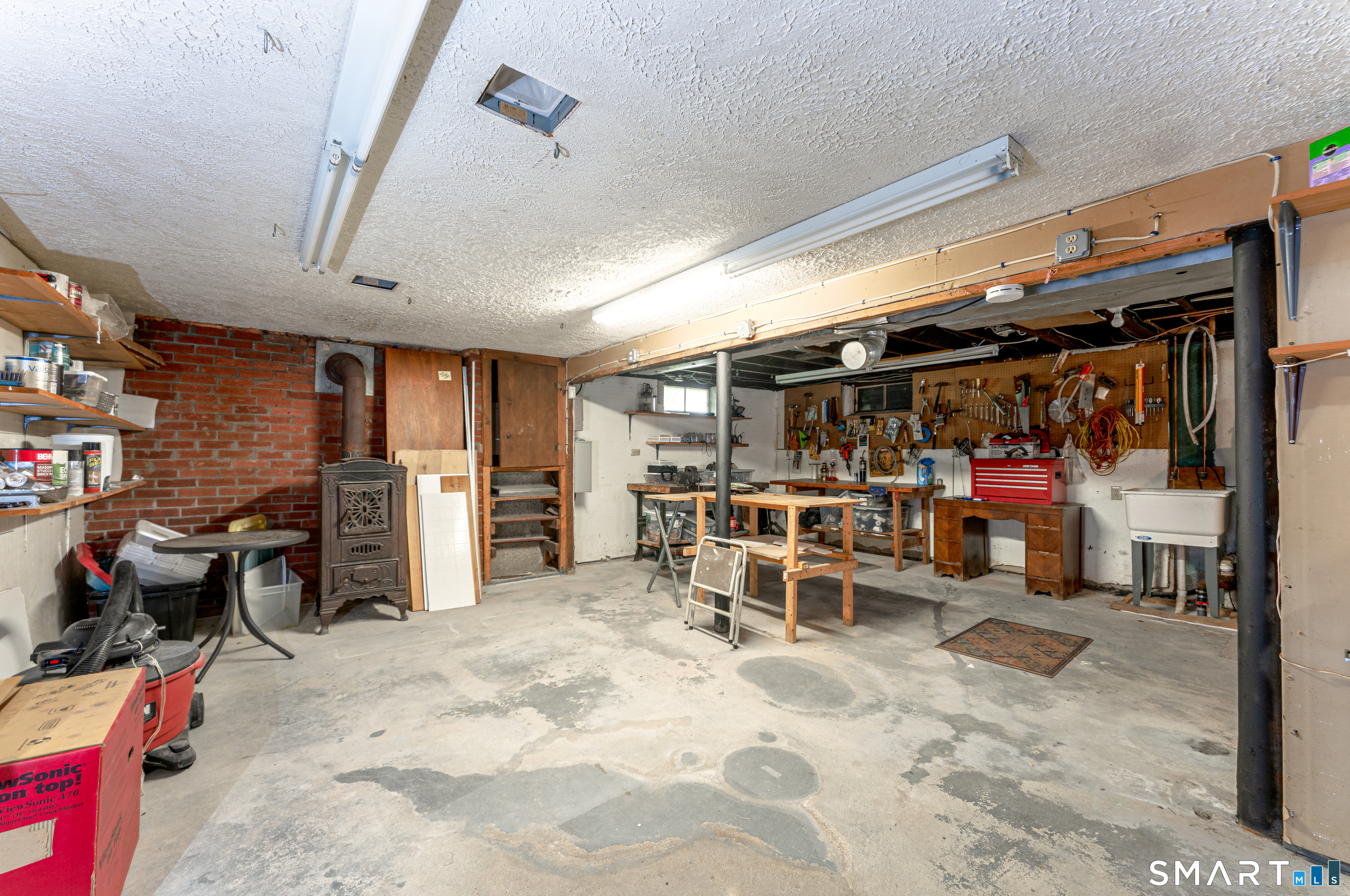 15 Fawn Hill Road Shelton CT 06484